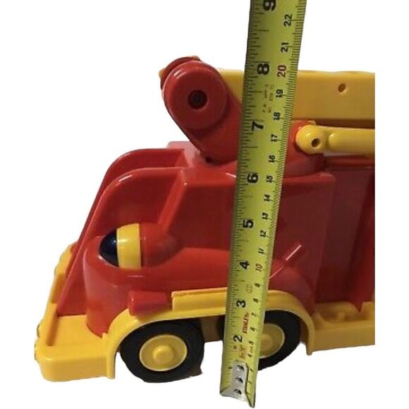 Big fire truck BAO 19" long toy Working sound. No battery included. Preo… - Picture 5 of 7